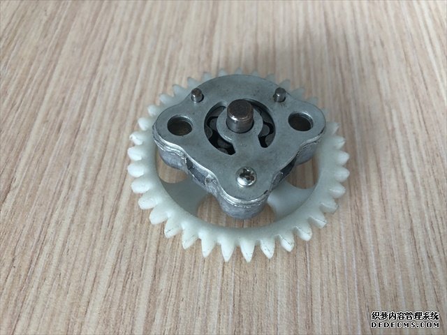 Plastic Gear